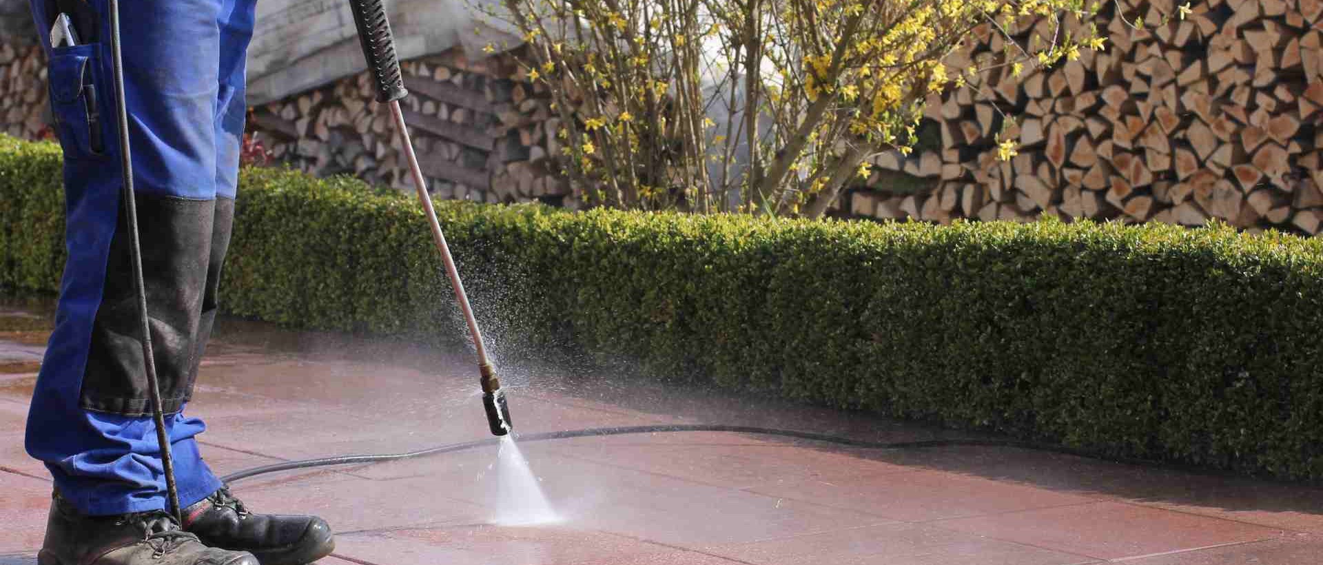 garden maintenance SE17